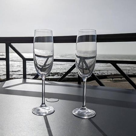 St Gilles Appartement Face Mer Сент-Илер-де-Рье Экстерьер фото